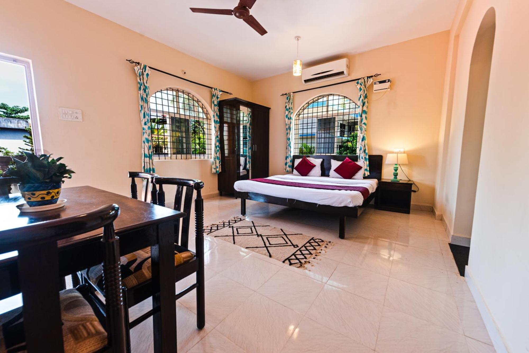 Hotel La Paulo'S Near Beach Resort Morjim Exteriér fotografie