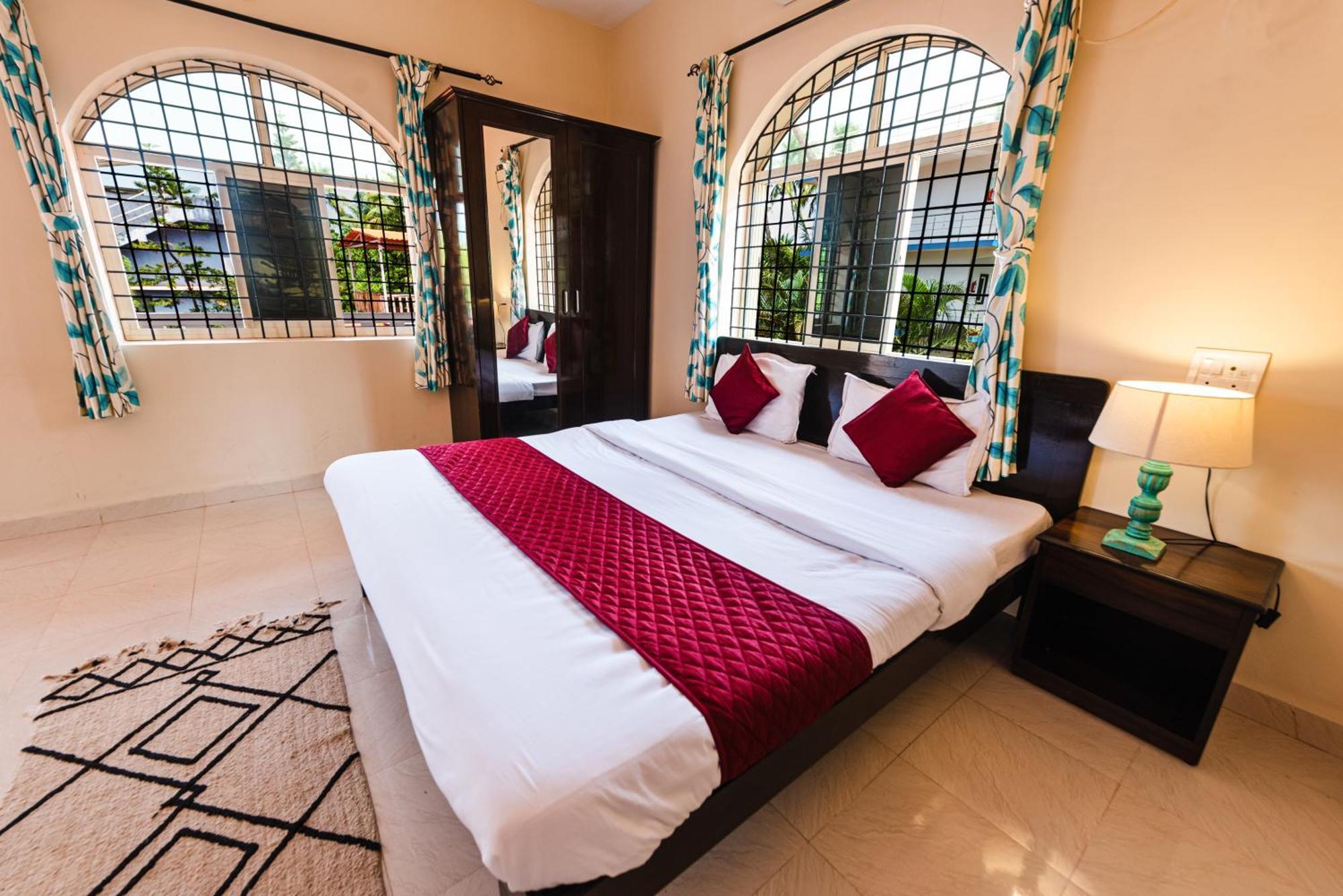Hotel La Paulo'S Near Beach Resort Morjim Exteriér fotografie